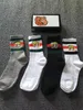 Herbst Frauen Moderne Sport Stickerei Socke Mode Klassische Design Socken Hohe Qualität G Brief Muster Unterwäsche einheitliche größe mit box.