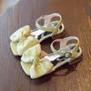 Sandali Scarpe da principessa per bambini piccoli estivi bambina con fiocco sandali da spiaggia moda tacchi bambini 230322