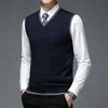 Herenvesten Autummodemerk Solid 6% Wool Pullover Sweater V Hek Knit Vest Men Trendy mouwloze casual topkwaliteit Men kleding 230322