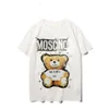 T-Shirt Masculina Designer Mens T-shirt Moscino Casual Urso Estampado Manga Curta Roupas de Marca de Algodão Tees Tamanho EUA S-XXL