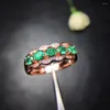 Bagues de Grappe Luxueuse Grâce Trois Rangées Naturel Vert Émeraude Gem Anneau S925 Argent Gemme Femmes Cadeau De Fête Fine Jewelry