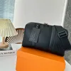 Mens Cross Body Womens Designers Shoulder Bag Fashion Nano Keepall Pillow Bags Outdoor Sport Messenger Bag bred axelband Handväskor