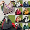 Bolsas de noche Agregado Bolso grande Shoder Beige Lona azul Luna creciente G en forma de gancho Cierre Ébano Red Web Trim Cuero adicional St Dhu42