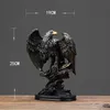 Dekorativa objekt Figurer Harts Eagle Statue Sculpture Collectible Figurines Desk Decoration Feng Shui Wealth Animal Statues Office Hom 230323