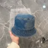 Womens Designer Denim Bucket Hats Fashion Luxury Men Tie-dyed Triangle P Hat Summer Breathable Casquette Ball Cap Bonnet Beanies 2303234BF