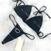 Designers bikini badkläder g sträng 20ss strass bokstäver baddräkt lyfter upp bikinis set sexig låg midja baddräkter för kvinnor