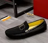 Men Casual schoenen Echt lederen zachte bodem rijden Handige knake skin patroon klassiek design modemerk strass Men Business casual flats schoenen