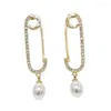 Boucles d'oreilles Simple Classique Femmes Bijoux Clair Cz Pavé Goupille De Sûreté Trombone Boucle D'oreille Avec Perle De Mer Fraîche Charme Pour Fille Cadeau