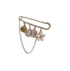 Klasyczne broszki w stylu designu kryształowy kwiat kwiat perłowy camellia 5 broszki biżuteria vintage klamra