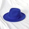 Stingy Brim Hats Fashion Men Men Men Fedoras Hat Женская джазовая шляпа с бабочкой элегантная весенняя черная шерстяная кепка для повседневной шляпы 230324