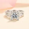 Cluster Rings Moissanite Jewelry Diamond 0.5ct 1ct S925 Argento rodiato per le donne Fidanzamento Festa di nozze Regalo di anniversario