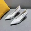 Chaussures habillées élégantes d'été triangle sandales en cuir brossé chaussures pour femmes escarpins à bride arrière chaussures de luxe femmes talons hauts fête mariage 4566