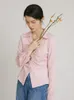 Damesbreien T Tees Ziqiao Pink Sense taille Shirring Slimming shirt voor vrouwen Spring Chic Rapel Knitwear Simple Solid Cardigan Vrouw 230324