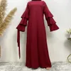 Etnisk klädkvinna Muslimsk Ababya Satin Dres Abaya Elegant Dubai Turkiet Arabiska islamiska kaftan Saudiska Chiffon Simple Dress 230324