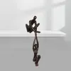 Obiekty dekoracyjne figurki mężczyzna podnoszenie kobiety figurka sztuka posąg kochanek rzeźba ornament dom domowy dekoracje tańca para rzeźba ar 230323
