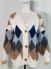 Damesbreien T -stukken Cardigans Woman Winter 2023 High Luxury Rhombus Rhombus Geroolde oversized truien Street Fashion Coat Tops 230324