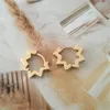 Pendientes de aro Super lindo chapado en oro Colro pequeña forma de estrella Huggie para mujer chica elegante hermosa joyería informal diaria