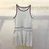 Lässige Kleider Designer Frühjahr Neue Mode Brief Teilweise Jacquard Streifen Kontrast Rundhals Gestricktes Tank Top Kleid Faltenrock YOED