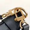 Pętla torba crossbody torebki torebki torebki torby na ramię oryginalne skórzane litery mody zdejmowany pasek łańcuchowy Złote sprzętowe pachy hobos portfele torebki