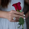 Anneaux de mariage classique coussin coupe zircon cubique pour les femmes Simple élégant accessoires de fiançailles bijoux d'éternité