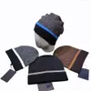2023 Designer de marque Chapeaux de designer Bonnet pour hommes et femmes automne / hiver Bonnets thermiques en tricot 11111111111