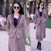 Zweiteiliger Dres 'Modeanzug Rock Twopiece Set Herbst- und Winter Elegant Long Sleeve Vintage Blazer Mantel mittelgroße Röcke Anzüge 230324