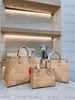 totes onthego gm mm pm designer sacos mulheres bolsa bolsas em relevo flor monogramas mulheres bolsa bolsa senhora tote ombro feminino em movimento mini 2023