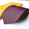 Lettre de créateur de luxe pour hommes 100% cravate en soie noir bleu Aldult Jacquard fête mariage affaires tissé design de mode Hawaii cravates avec boîte