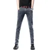 Jeans da uomo Marca 2023 Arrivi primaverili Pantaloni da uomo casual da uomo di qualità Pantaloni dritti slim fit grigio scuro Pantaloni da uomo Yong Man