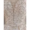 Magnifique robe de bal V-Col à col à manches longues Mariage Crystal colorant en dentelle Applique Blanc Bride Bridal Robe de Mariage Quinceanera Robes 403