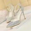 pour le confort Sandales Chaussures 589 Bretelles hautes Femmes Talons Costume Femme Beige Bouche Peu Profonde Strass Talons Hauts Pointus Noir Talon Aiguille 346