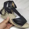2023 مصممين للسيدات إسفين منصة Espadrille أحذية جلدية حقيقية في الكاحل الدانتيل Matelasse Espadrille Ladies High Heel 12 سم الحجم 35-41 مع صندوق NO037