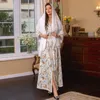 Etnische kleding Moslim Abaya's voor vrouwen Midden -Oosterse mode gedrukte mode Retro Lange rokvlees Slit jurk 230324