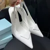 Klänningskor Elegant Summer Triangle Brushed Leather Sandals Shoes For Women Slingback Pumpar Luxury Footwear Women High Heels Party Wedding4566