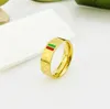 Luxury Fashion Unisex Band Rings Designer Rostfritt stål Letter Ring Bague för kvinnor Män älskare gåvor smycken parti storlek 5-11