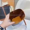 Designer bags Real Leather Bag Women's Men's Logo Bucket bag Luxury Handbags Designer Fashion Channel Plain Pattern Fashion Shoulder Bags purse