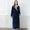 Mulher de roupas de dormir feminino Robe Mulher Bathrobe Autumn Winter Soft prolongada flanela espessa vestes de veludo coral Lady Ropade Mu Nightgown