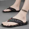 Erkek Terlik 2023 Yeni Yaz Plajı Ayakkabı Slip Olmayan Sport Flip Flops Comfort Casual Thong Sandalet