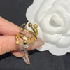 Anelli di design di gioielli di lusso Donna Love Charms Forniture di nozze Anello in acciaio inossidabile placcato oro bianco 18 carati Anello con dito fine260Y