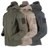 Mäns jackor Taktisk jacka Män Militärstridsa Soffair Arméjackor Techwear Waterproof Breattable Fleece Thermal Hooded Coats 230325