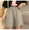 女性のショートパンツ2023夏の短い弾力性素敵な女の子韓国スタイルの甘い学生ハラジュクシンプルピュアグレーの特大ズボン
