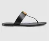 2023 Slipper Designer Slide Summer sandals Fashion Men Beach Indoor Flat Flip Flops Leather Lady Women Shoes Ladies Slippers Size 35-45 with box