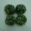 Dekorativa blommor Topiary Artificial Boxwood Hängande plast Fake Decor Green Garden Front Planters sfärer Dörrprydnad Grönska