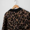 Kvinnors stickor Tees Rowling Mirror Leopard Wool Blend Button Loose Cardigan tröja Kvinnor Spring 2023 O Neck Full Sleeve Knit Kvinna 230324