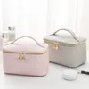 Custodie per cosmetici PURDORED 1 Pc Large Women Cosmetic Bag PU Leather Waterproof Zipper Make Up Bag Travel Wash Makeup Organizer Beauty Case 230324