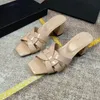 2023 Pantofole con tacco alto sandali moda donna scarpe scarpe firmate di marca di lusso signore lusso tacco spesso designer donna pantofola nera rossa di alta qualità 35-42