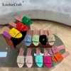 Pantoufles Été marche sandales plates enfant daim femmes pantoufle en cuir véritable talons chaussures décontracté Mules métal serrure glands diapositives noir kaki 230325