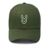 Top kapaklar kötü tavşan nakış beyzbol şapkası 100% pamuk rapçi reggaeton sanatçı baba şapka unisex casual erkekler kadın snapbacks kapak hip hop şapka 230325