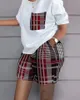 Kvinnors shorts 2 -stycken uppsättning för 2023 Summer Casual Printed 2 Outfit O Necke Short Sleeve T Shirt Top Suit With Pocket 230325