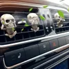 Decoratieve objecten Figurines Creative Bone Skull Diffuser Car Decor Factory Prijs Donkere magische auto Perfume Geur Clip Auto Vent Air Fersnener SCENT PARFUM 230324